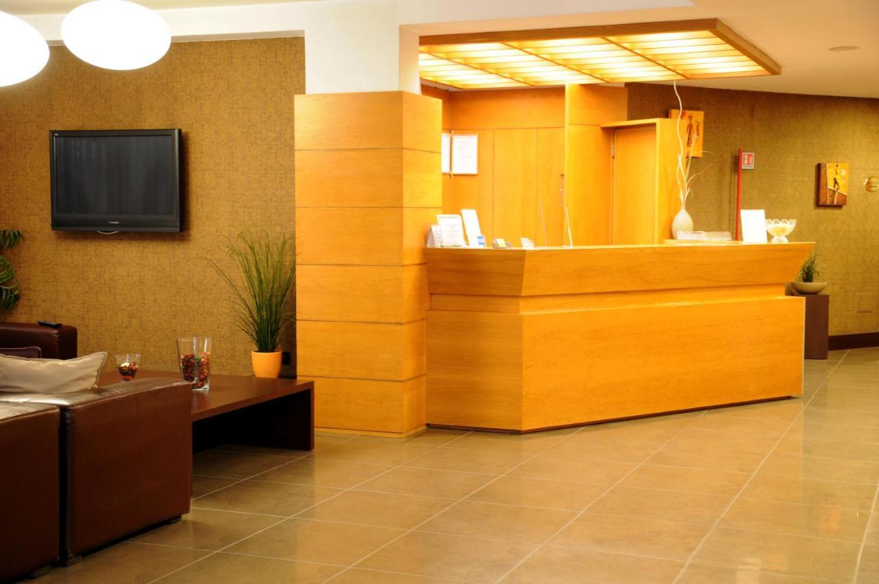 Hotel Fly คาโซริอา ภายนอก รูปภาพ
